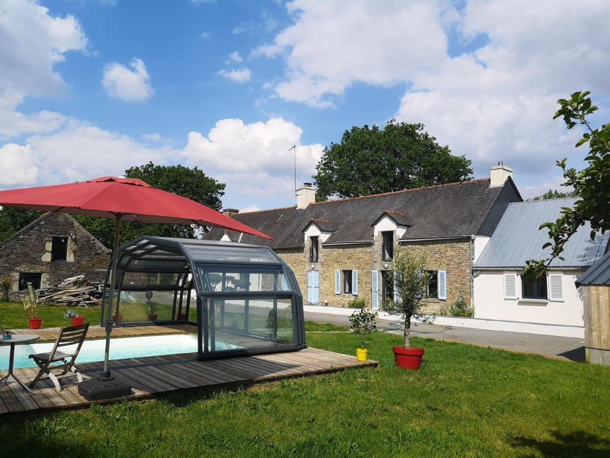 La Galnais Villa Ploërmel Екстериор снимка